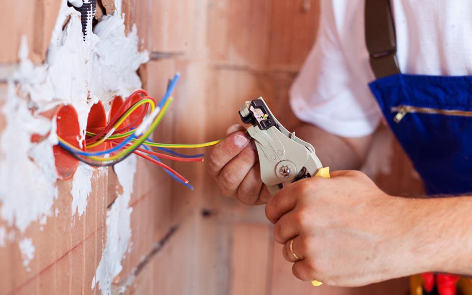 électricien de maintenance Beauchamp